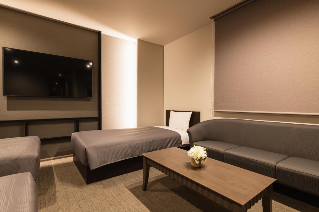 Grand Base Hakata Naraya Hotel Fukuoka  Exterior photo