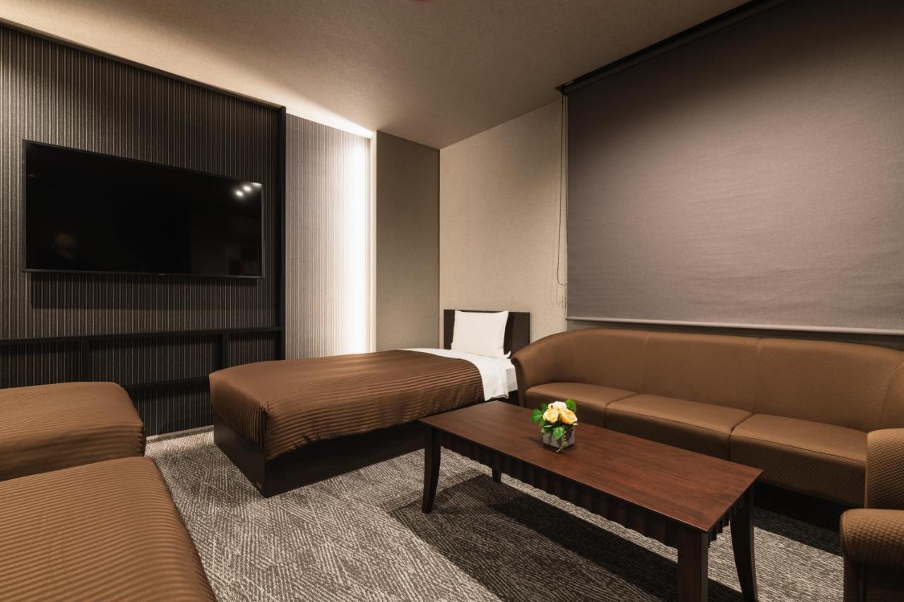 Grand Base Hakata Naraya Hotel Fukuoka  Exterior photo